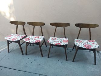 REPLICA MILD CENTURY CHAIR