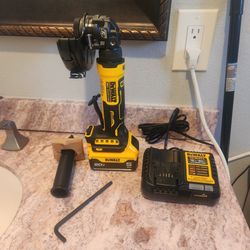 New Grinder Dewalt with new battery and charger firm price