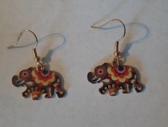 Gold-Tone Brown Elephant Earrings 
