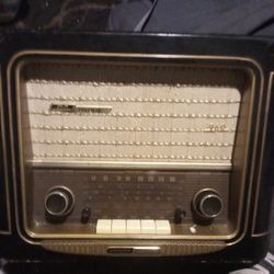 Grundig Classic 960 Am/Fm Radio