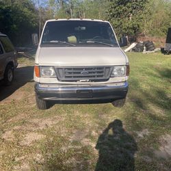 2006 Ford E-350