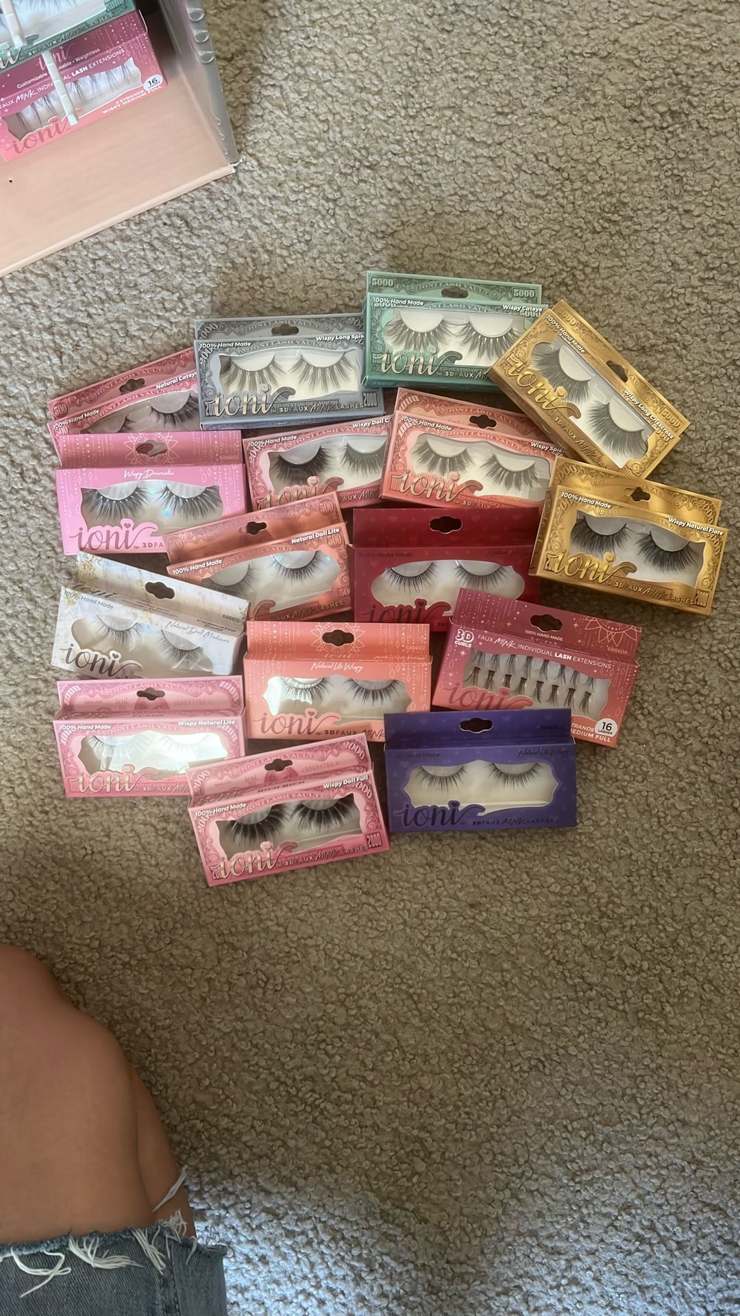 Ioni 3D Faux Mink Lashes (read description)