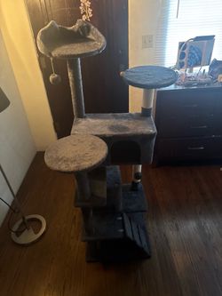 Cat tree