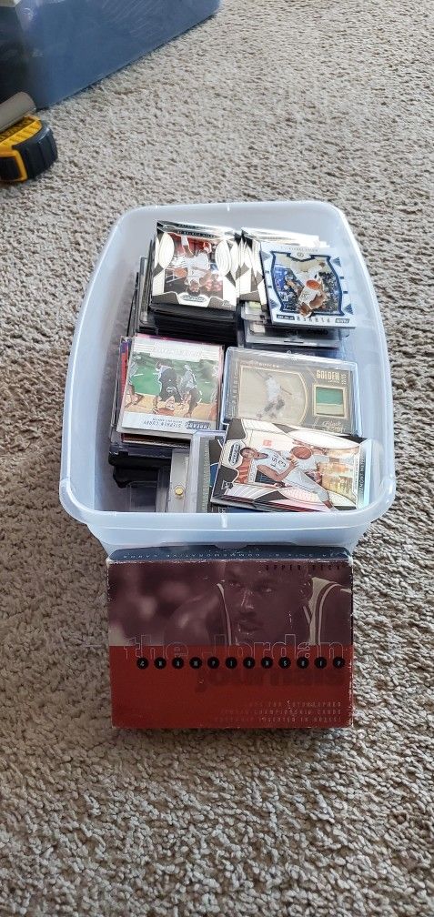 100 Plus cards Inc. Jersey Cards, Refractors And Alot Of Great Players
