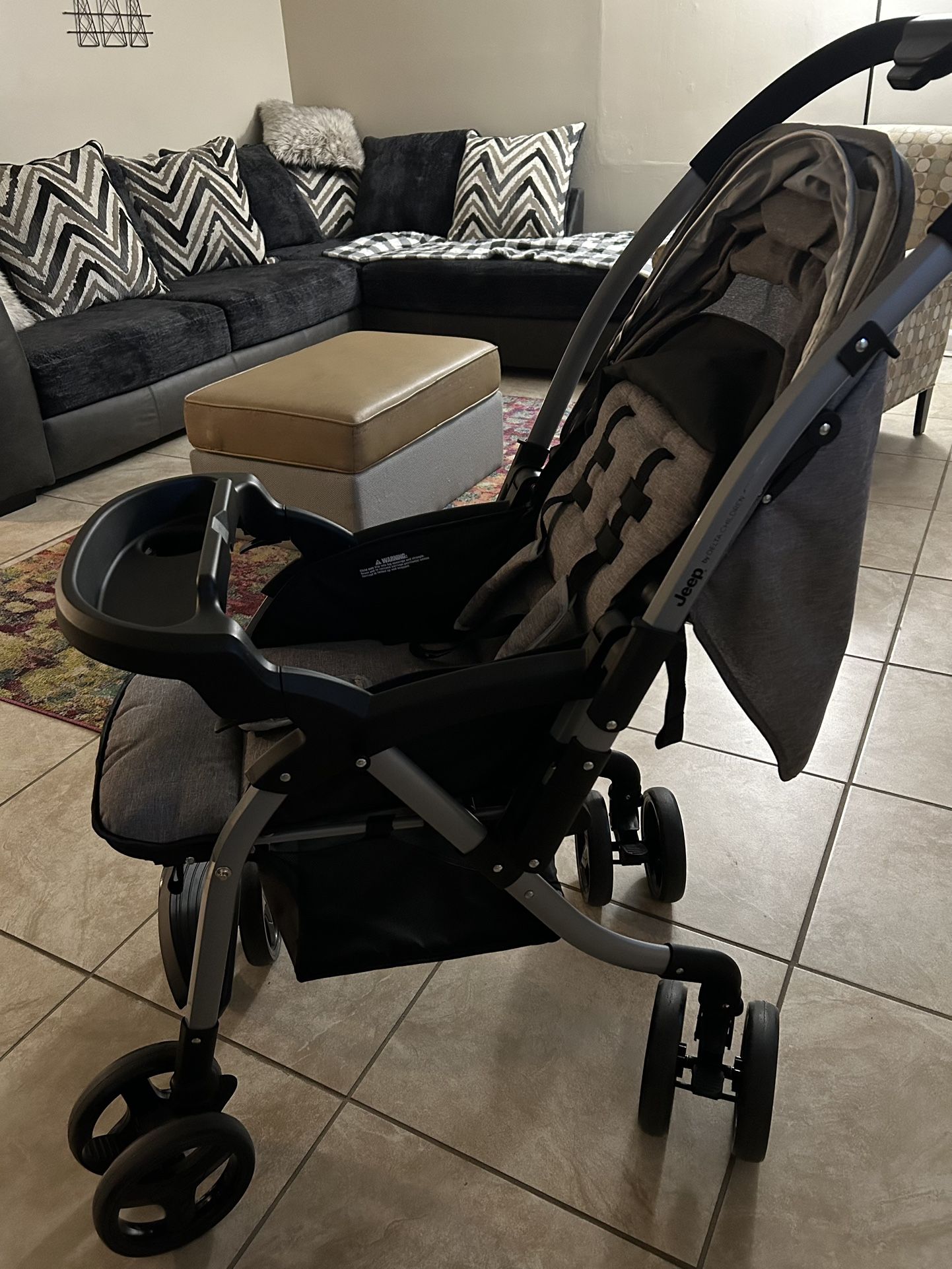 Jeep Unlimited Reversal Stroller, Gray Color 