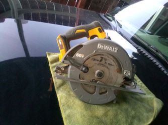 DeWalt flex volt saw