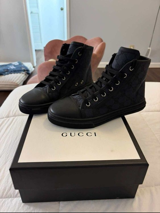 Gucci Shoes 100% Authentic 