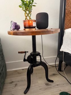 Side tables adjustable