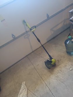 Ryobi String Trimmer Tool