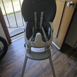 Graco High Chair 7 In 1 $40