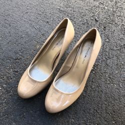 Bandolino Nude Heels
