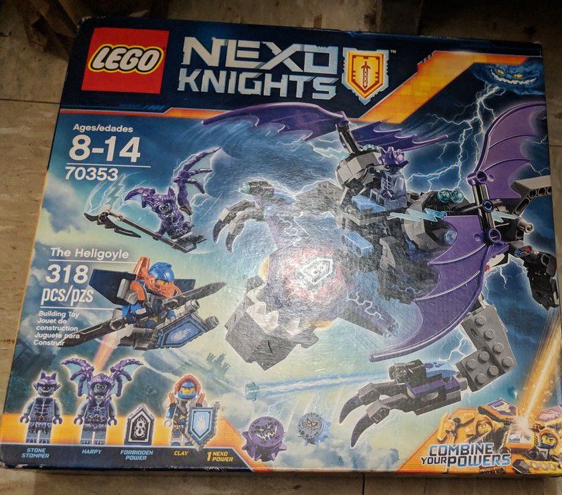 Selling New in Box Lego Nexo Knights The Heligoyle 70353