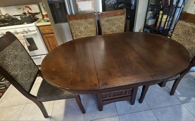 Wood Dining table with 5 Chairs (1 arm chair)