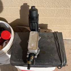 Engine Oil Cooler Para Dodge 3.6