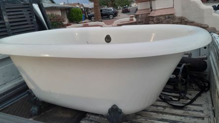 Bathtub
