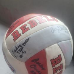 Unlv winng game signed vollyball