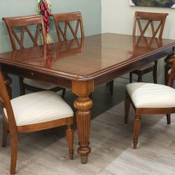 Lexington table and chairs