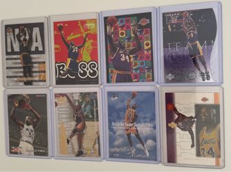 Shaquille O'Neal 28-Card Collection | 3 RCs + Inserts + Premium Cards