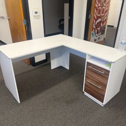 Free Office Desk