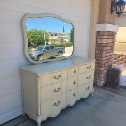 Bassett Dresser