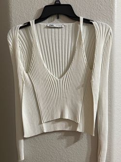 Zara Cream Ribbed Knit V-Neck Long Sleeve Top Size M