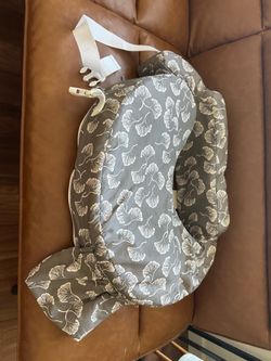 My Brest Friend Nursing Pillow with extra cover