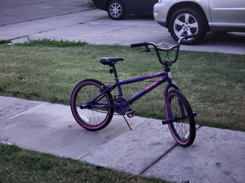 20 " Nice & Clean Stunt Type BMX Bike