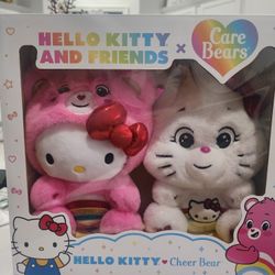 Hello Kitty Cheer Bear