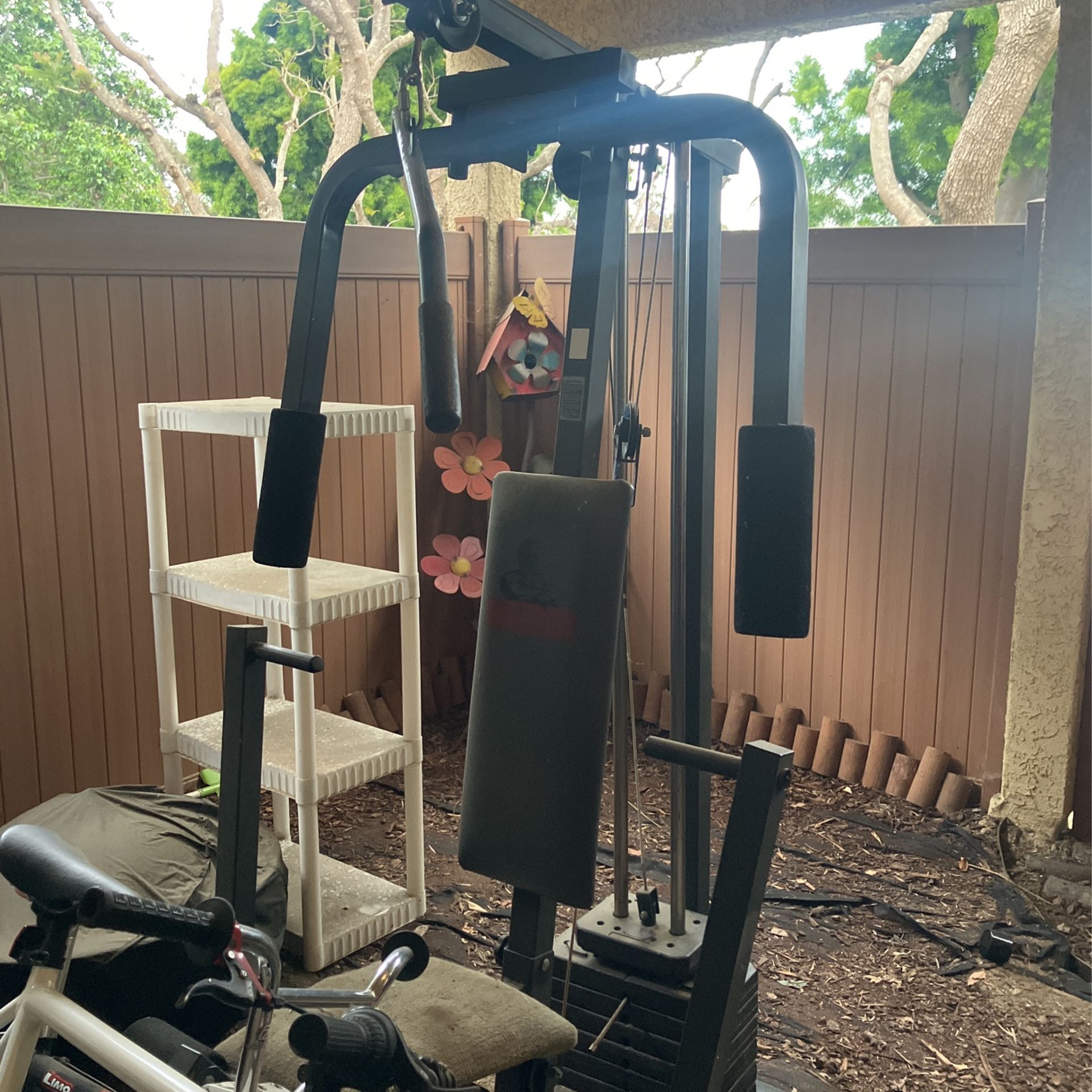 Universal Weight Bench”Weider