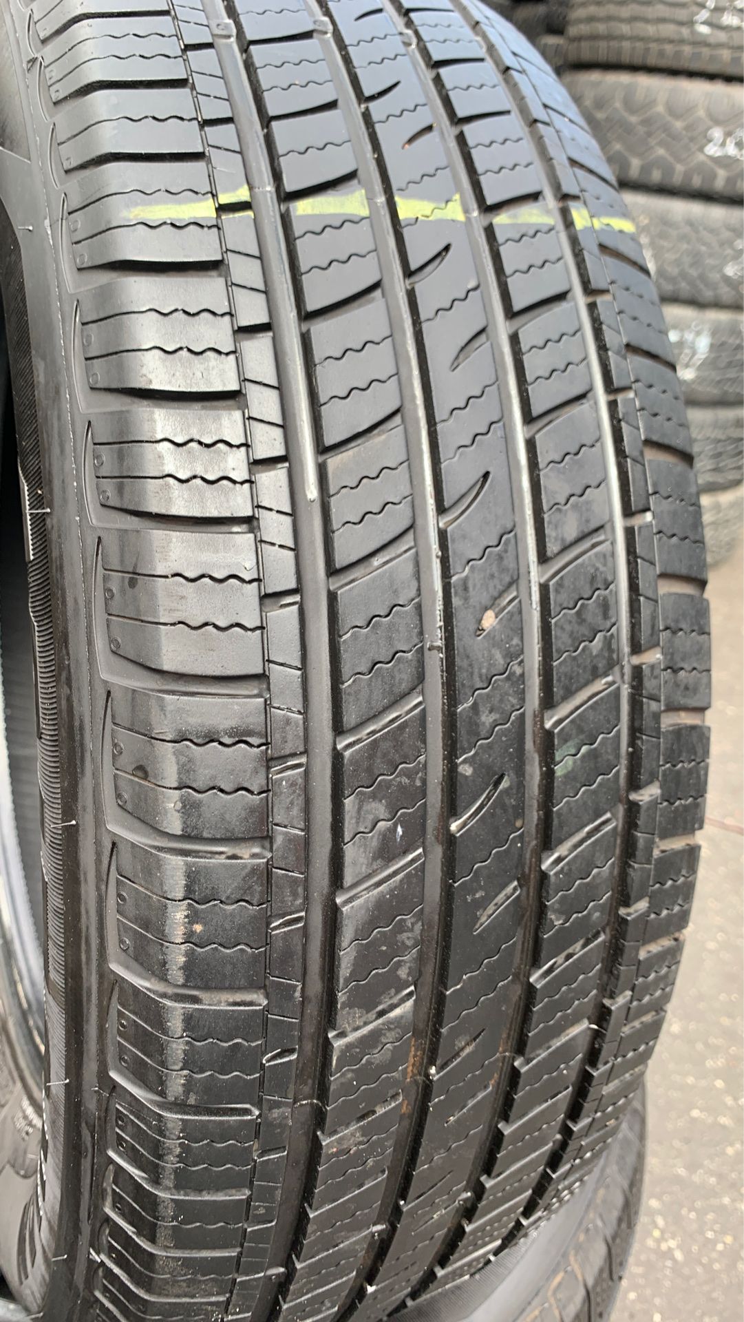 225/65R17 marca ARIZONA.