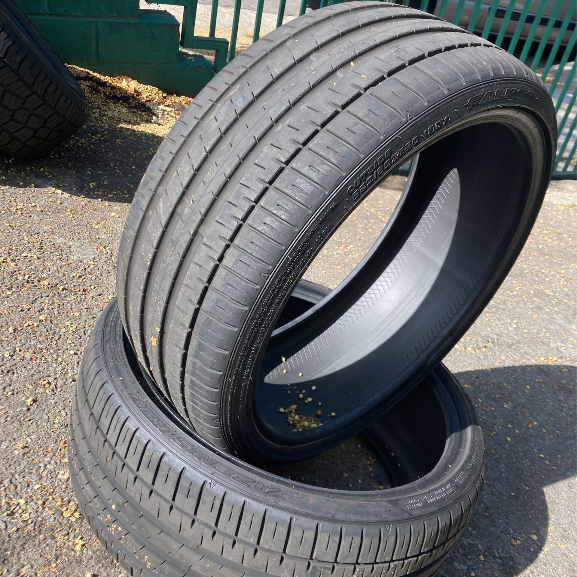 225/35/22 falcon tires they are in great condition they have about 80%
