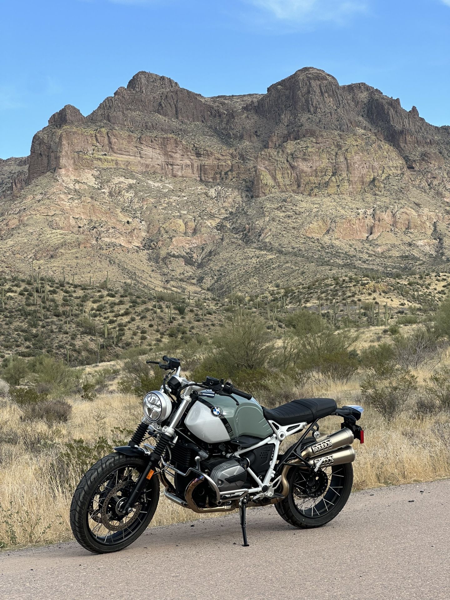 BMW R NINE T SCRAMBLER 23