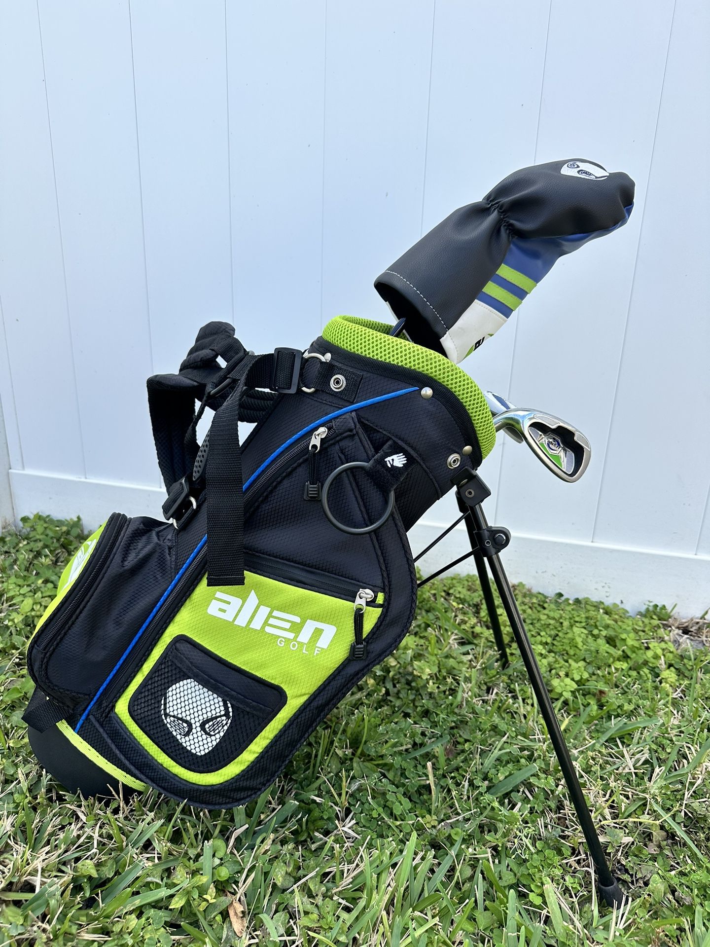 Junior Golf Set With Bag
