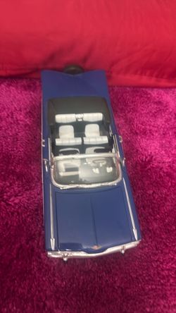 Blue Classic Convertible Diecast Model Car