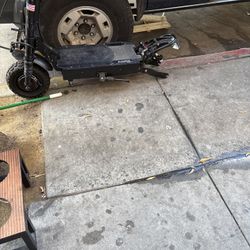 Dual Tron Needs Hub motor 