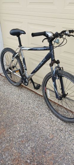 Trek Mountain Bike L
