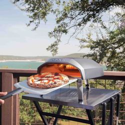 Ooni Wood-Fired Pizza Oven