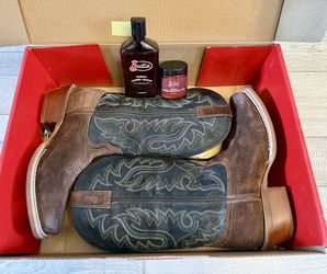 NEW! Justin Boots 10D