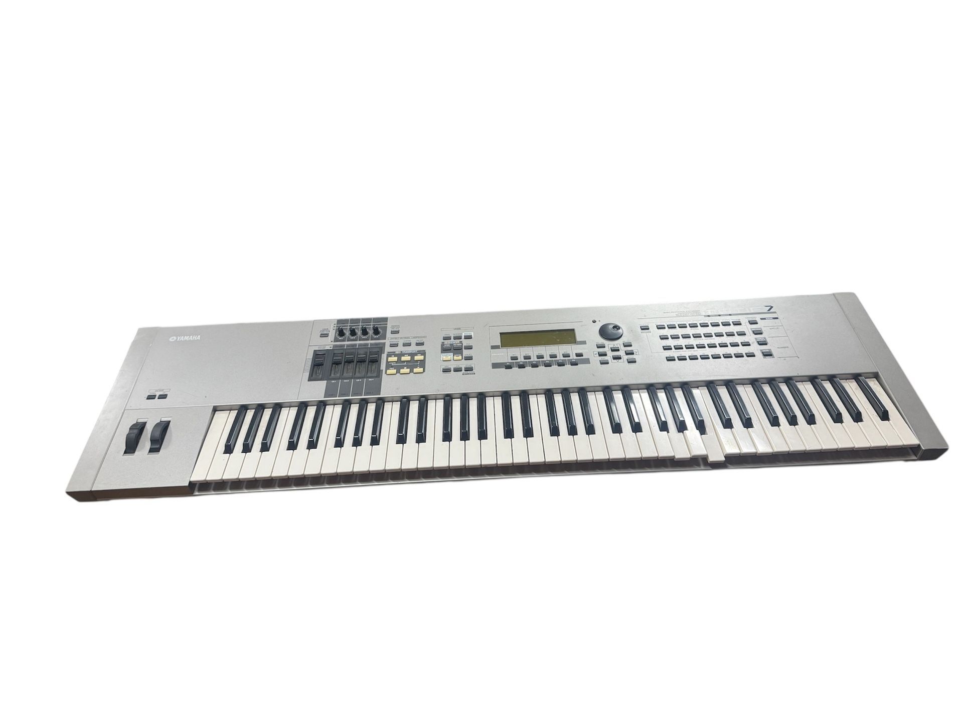 YAMAHA MOTIF 7 Original Workstation Synth Keyboard