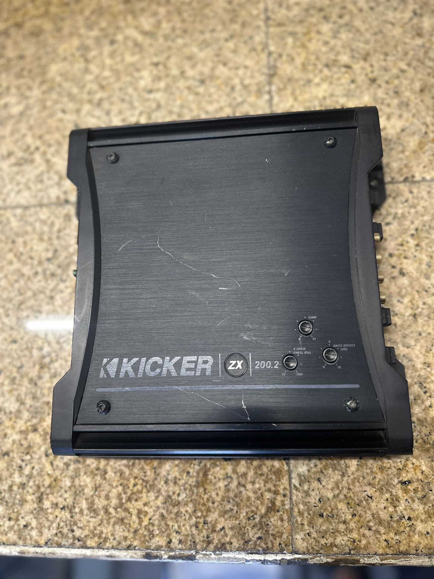 Kicker Amp 
