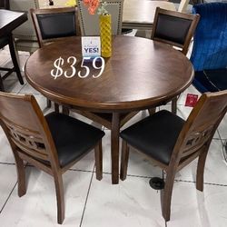 Gorgeous! 5-pc Round Dining Set Walnut Finish 