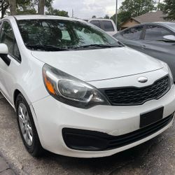2014 KIA Rio