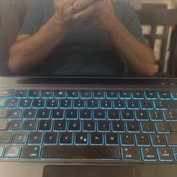 iPad Air 13 inch keyboard ESR