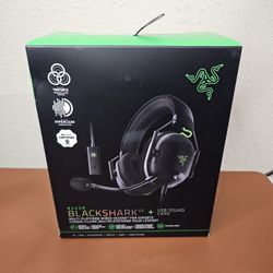 Razer BlackShark V2 Multi-Platform Wired Esports Headset + USB Sound Card