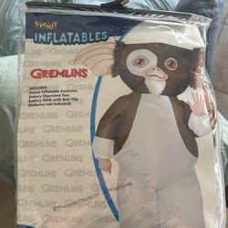 2 )Gremlins Inflatable Costume