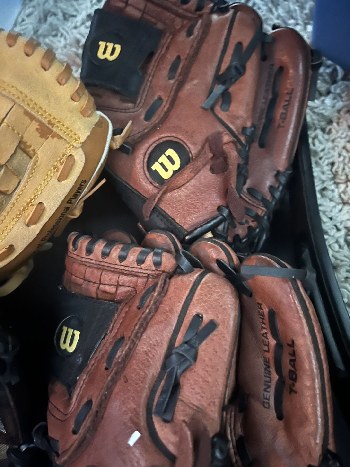 Set Of 6 Baseball Gloves Leather New Rawling To Wilson 