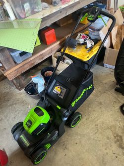 Greenworks battery powered lawn mower