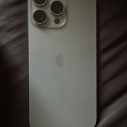 iPhone 15 Pro 1tb