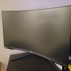 Samsung Odyssey G7 32" 1440p 240Hz Gaming Monitor
