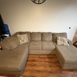 Family Sectional Couch 